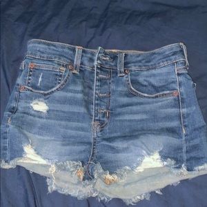 American Eagle High-Rise Short Shorts